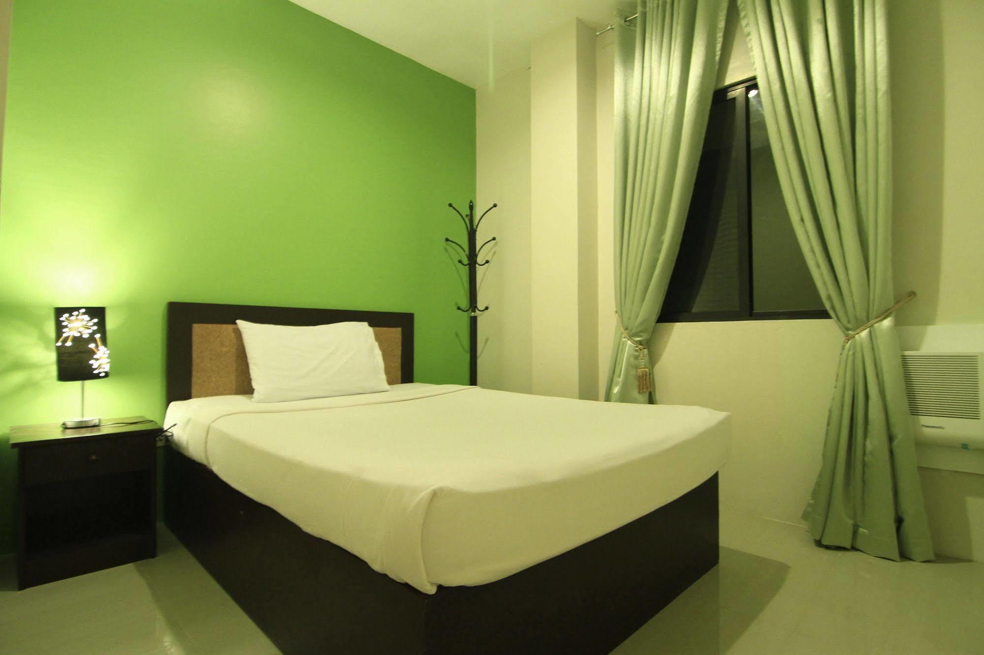 Urban Manor Hotel Roxas Zewnętrze zdjęcie